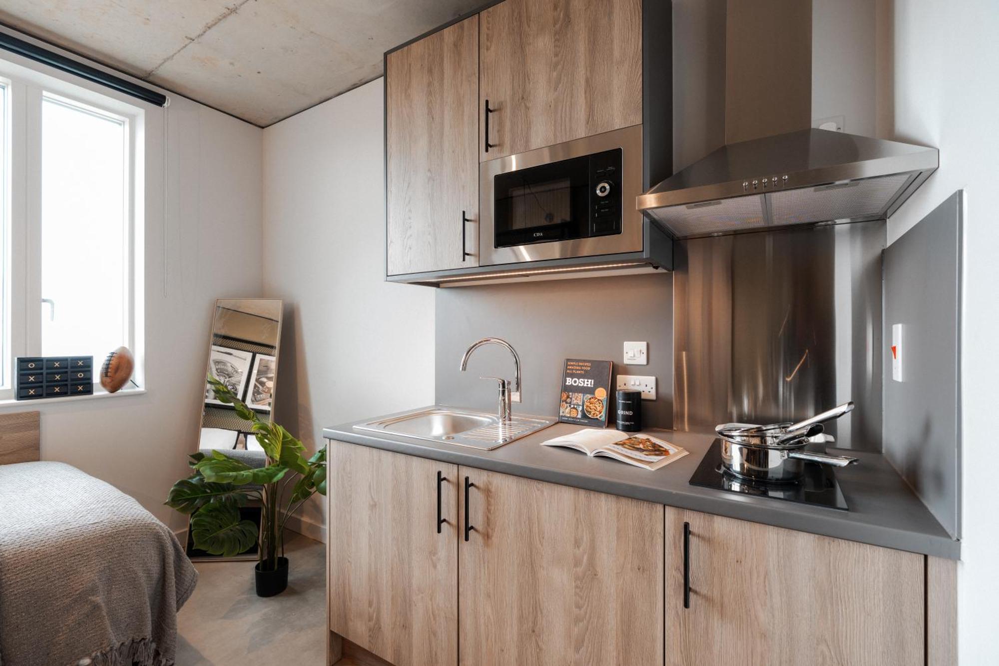 Students Only South Homes Apartment London